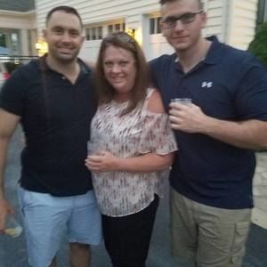 Meet your Posher, Debbie